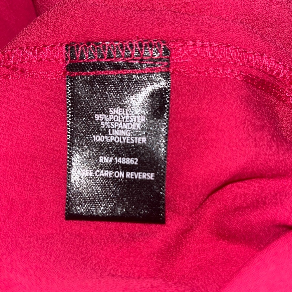 NWT Torrid Abbey hot pink short sleeve sequin top Size 3 3X 22-24 - Picture 9 of 9